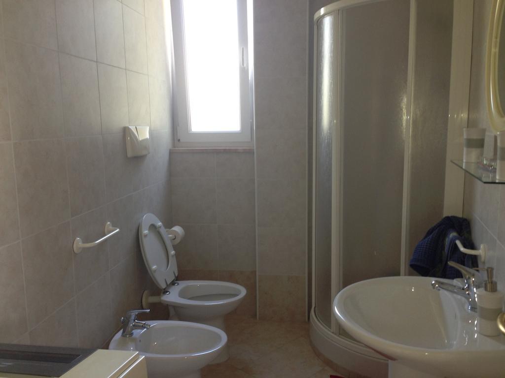 Blumen Bad Beach Appartement Metaponto Kamer foto